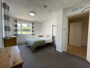 Photo 21- click for photo gallery